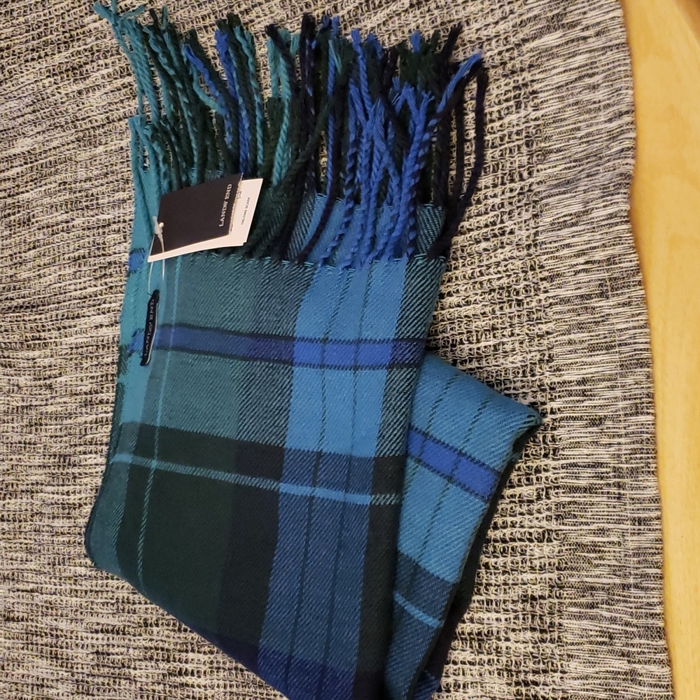 ❄☃️BNWT LANDS' END BOLD BLUE PLAID SCARF